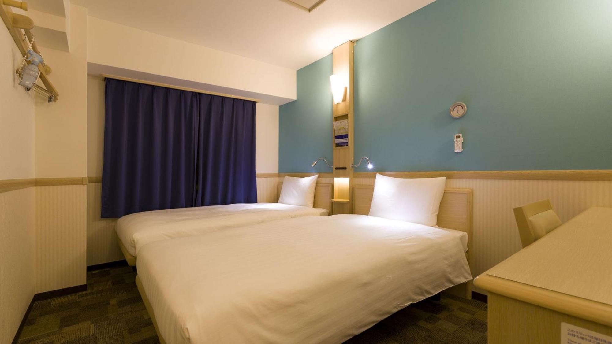 Toyoko Inn Osaka Tenjinbashi-Suji Rokuchome Rum bild